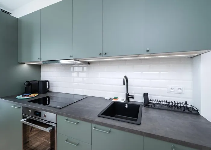 Nawrot Comfort By Bookinghost