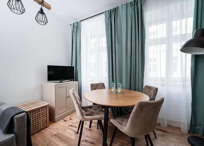 Nawrot Comfort By Bookinghost